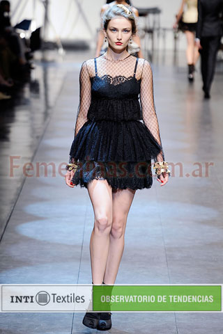 Vestido corto negro encaje y volados Dolce & Gabbana